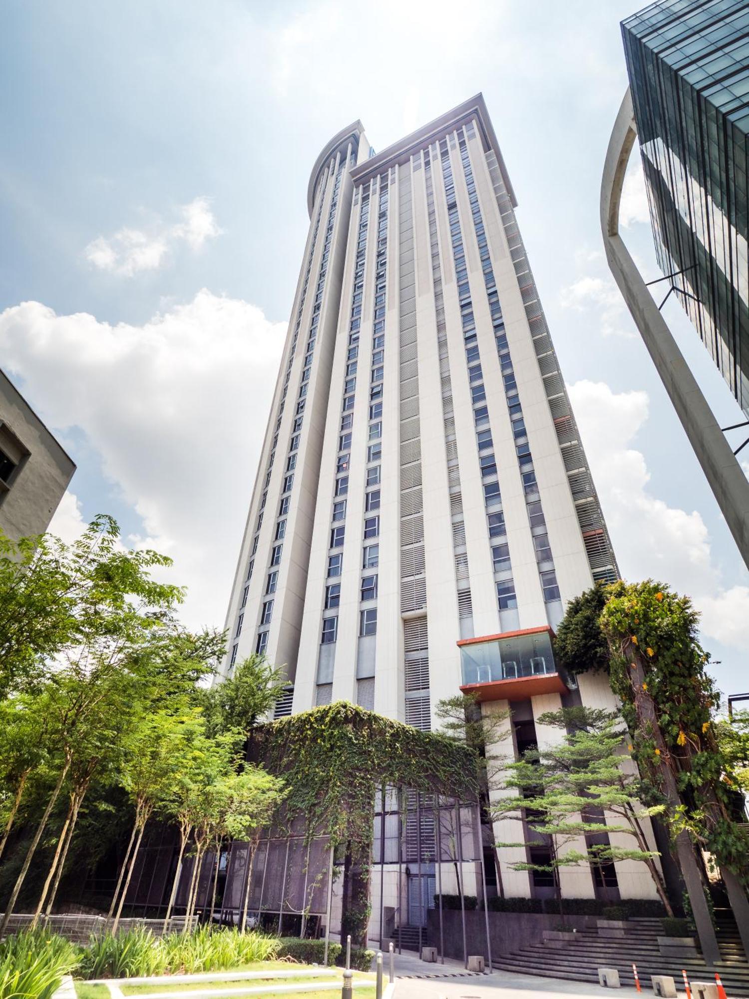 Apartment Pj8 Service By Airhost Petaling Jaya